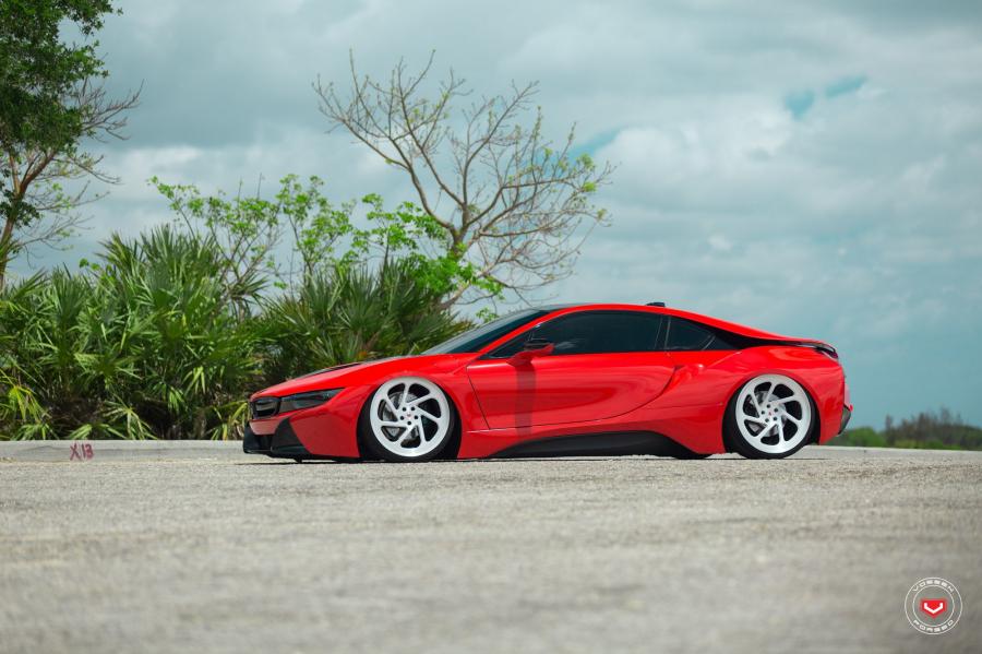  BMW i8 on Vossen Wheels (LC-108T) 2017 года  (фото 52 из 68)